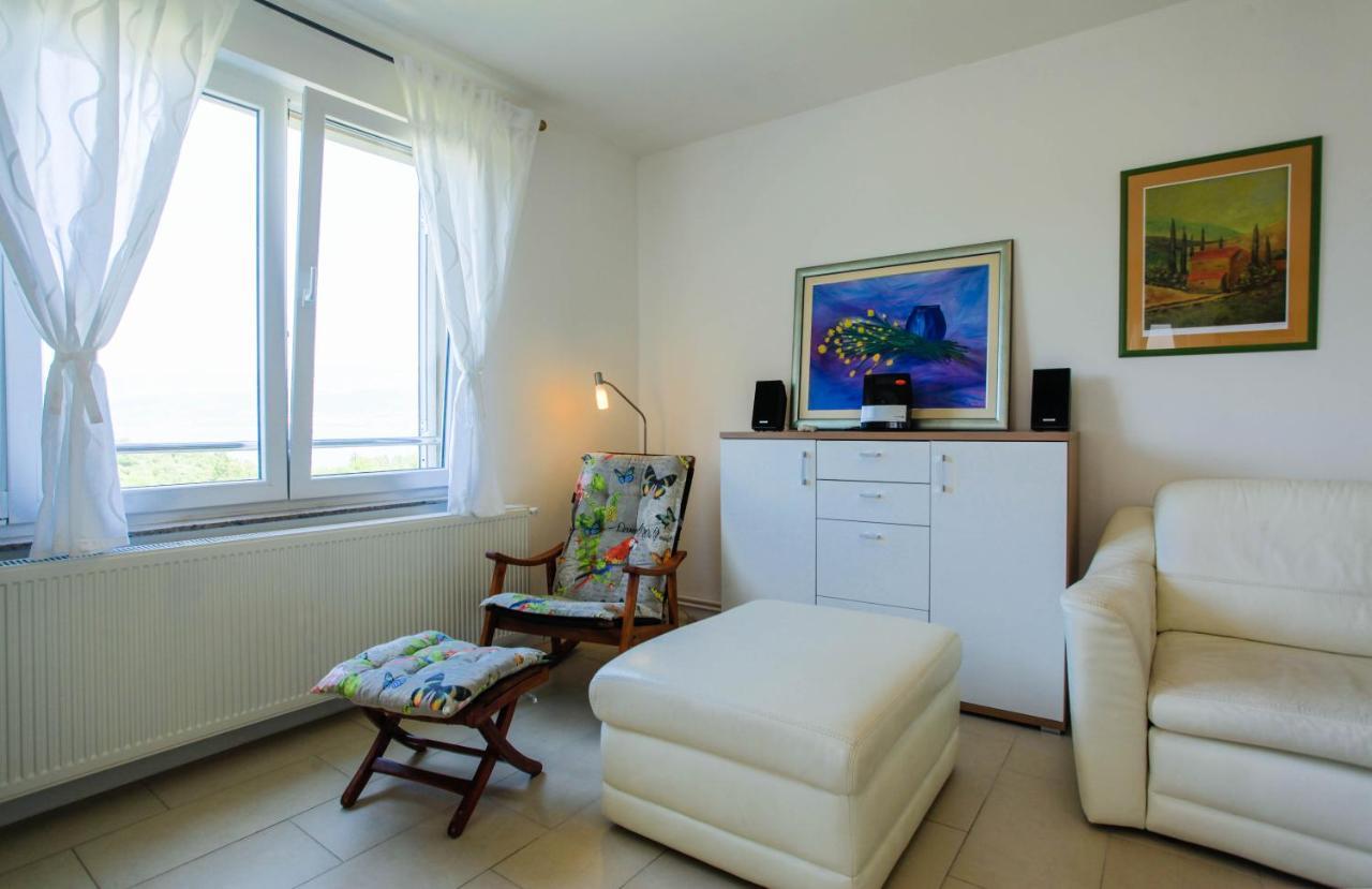 Apartman Kimi 실로 외부 사진