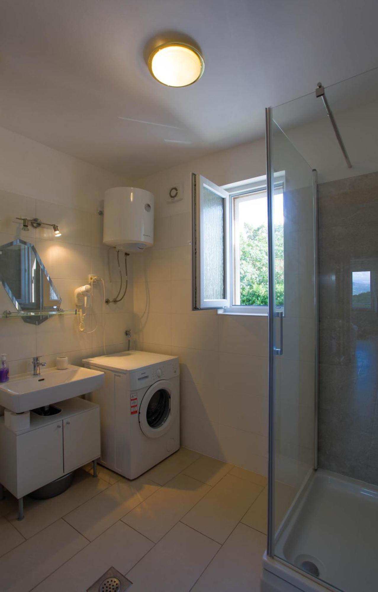 Apartman Kimi 실로 외부 사진